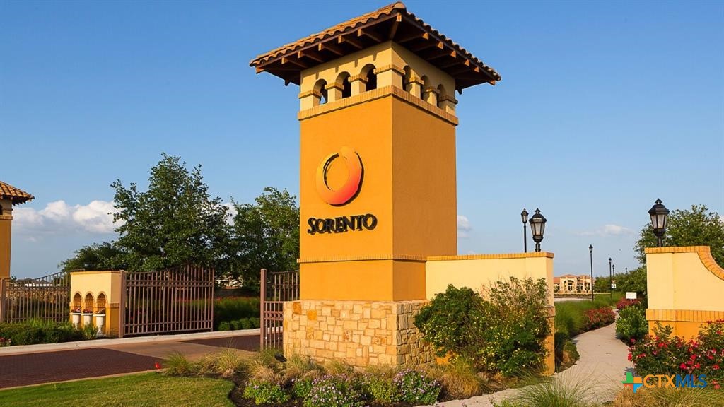 18020 Bassano Avenue