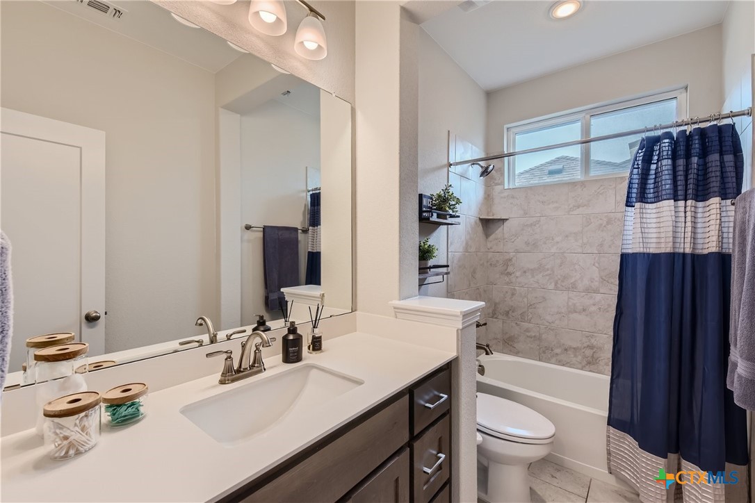 18020 Bassano Avenue