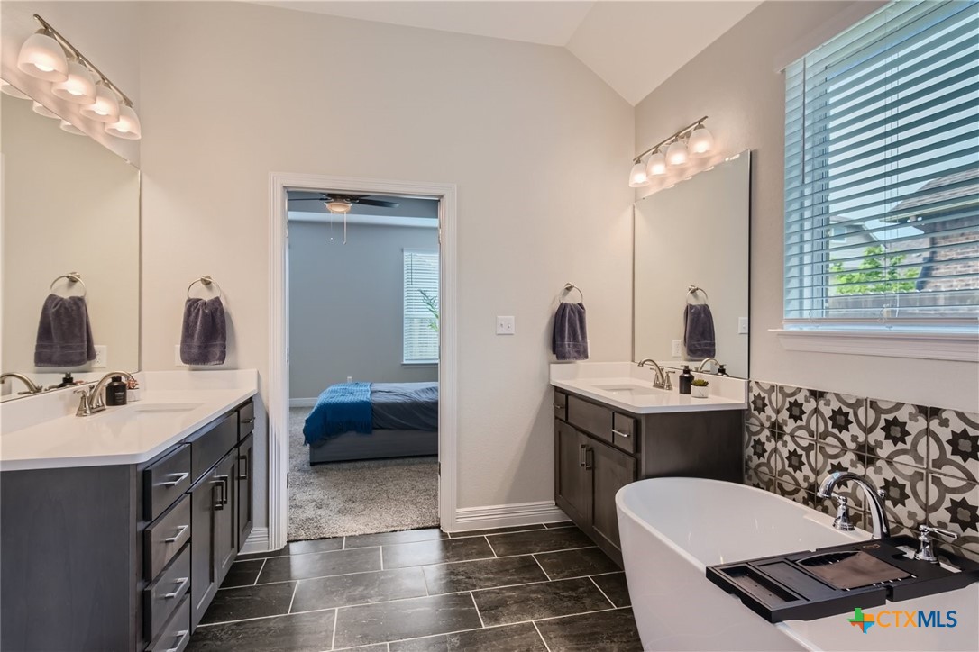 18020 Bassano Avenue