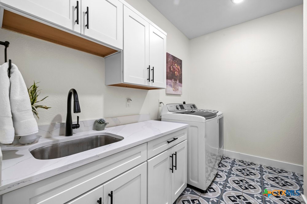 8313 Cates Creek Drive