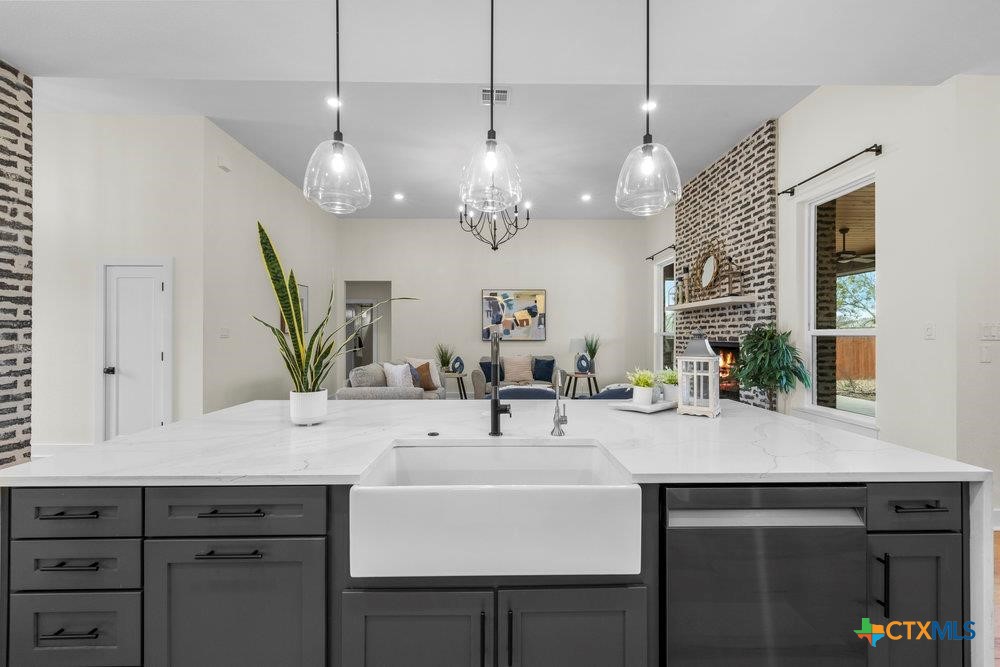 8313 Cates Creek Drive