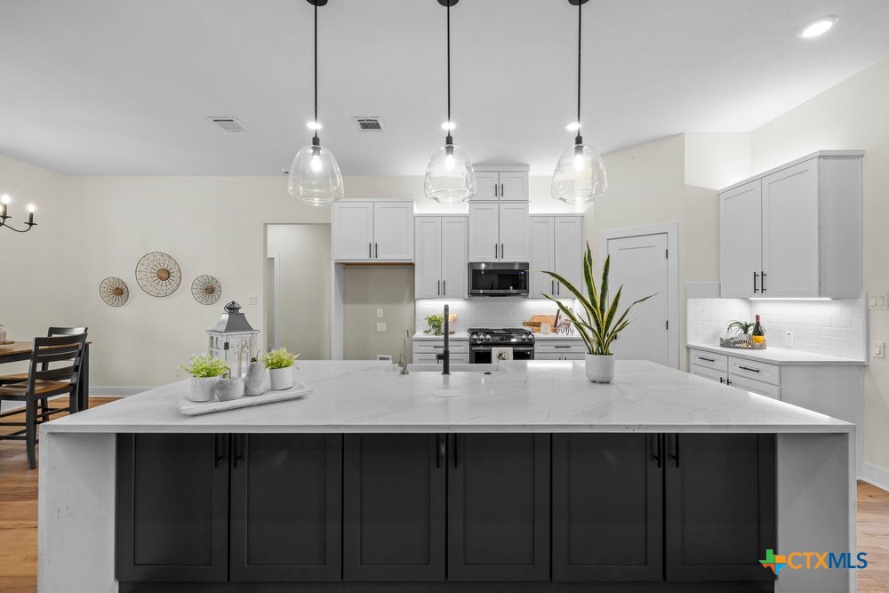 8313 Cates Creek Drive