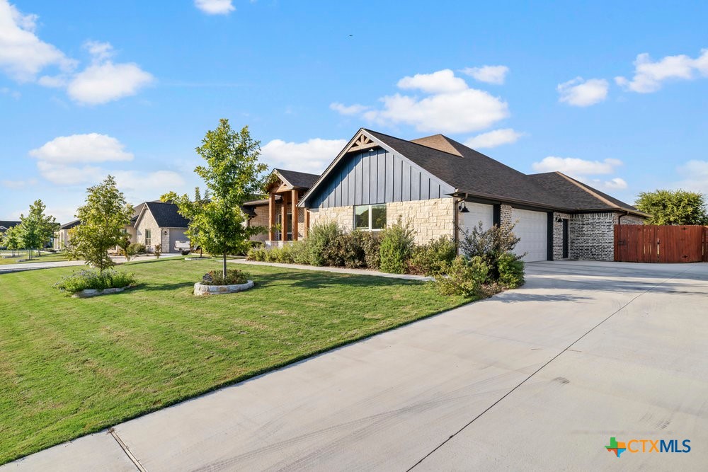 8313 Cates Creek Drive
