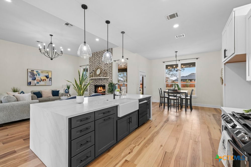 8313 Cates Creek Drive