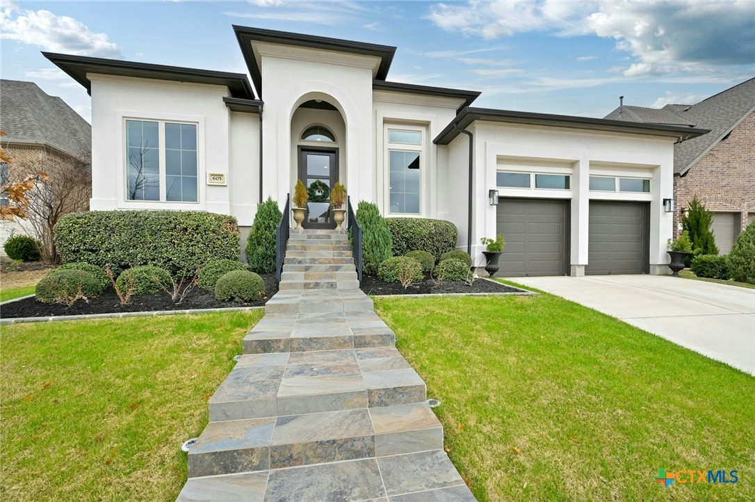 605 Hiddencreek Way