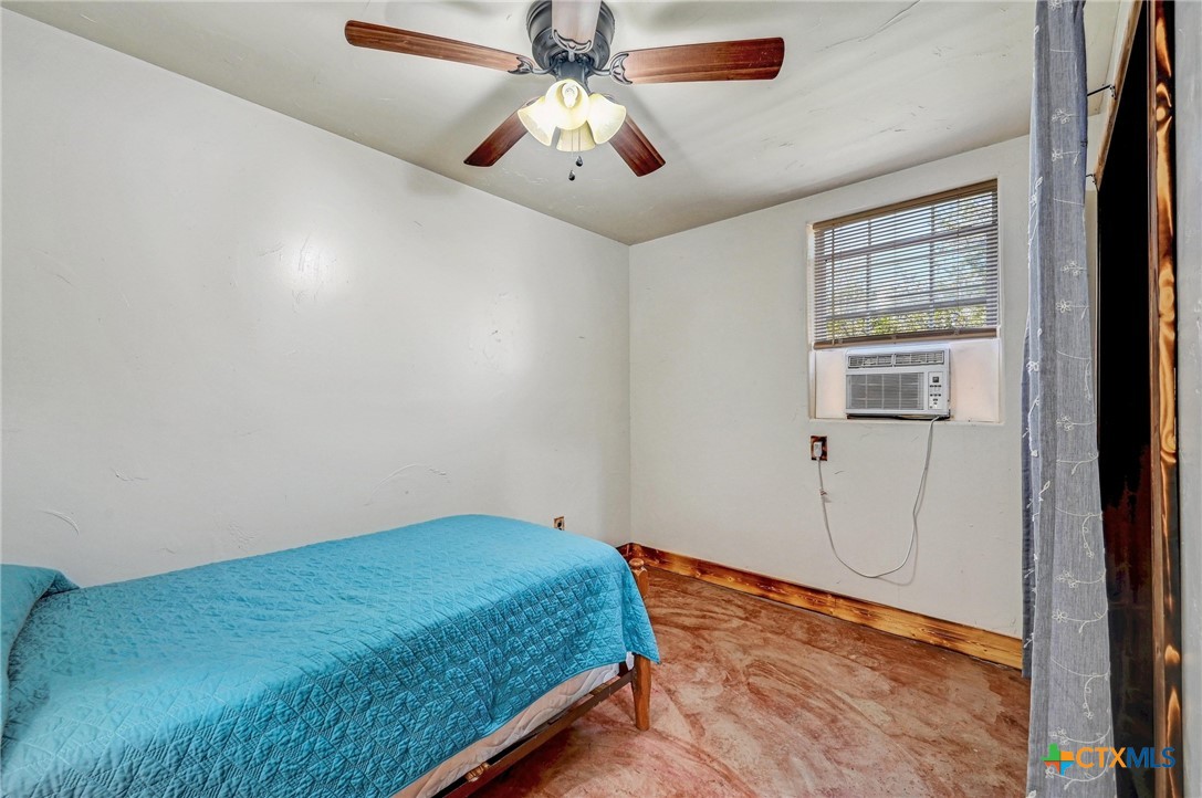 1401 Thurman Road