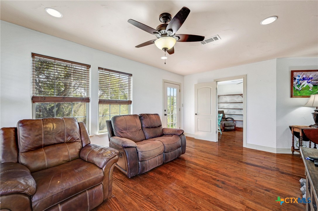 1401 Thurman Road