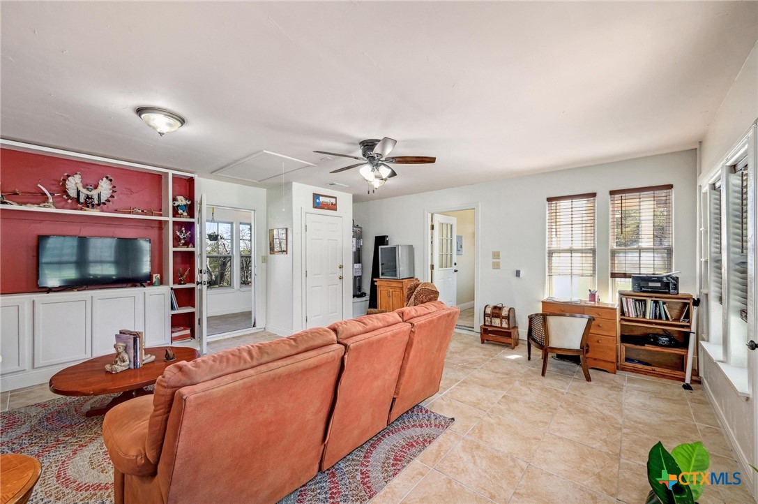 1401 Thurman Road