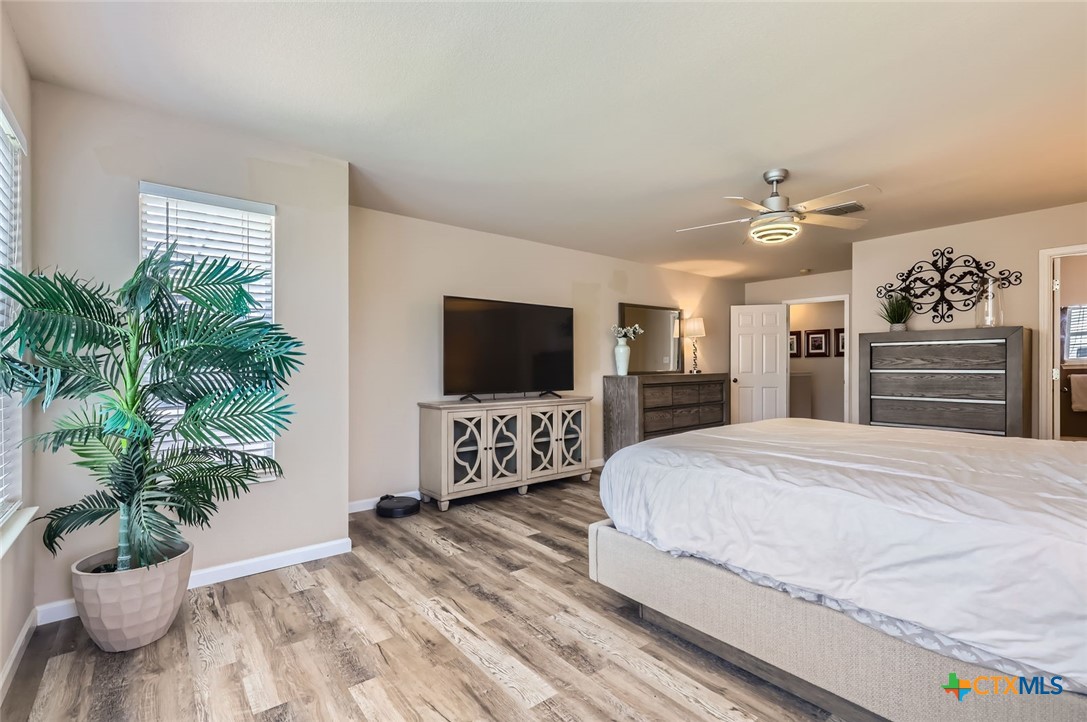 3809 Tailfeather Drive