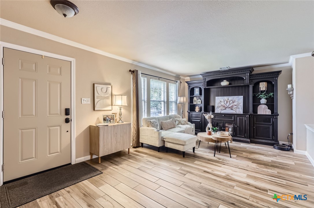 3809 Tailfeather Drive