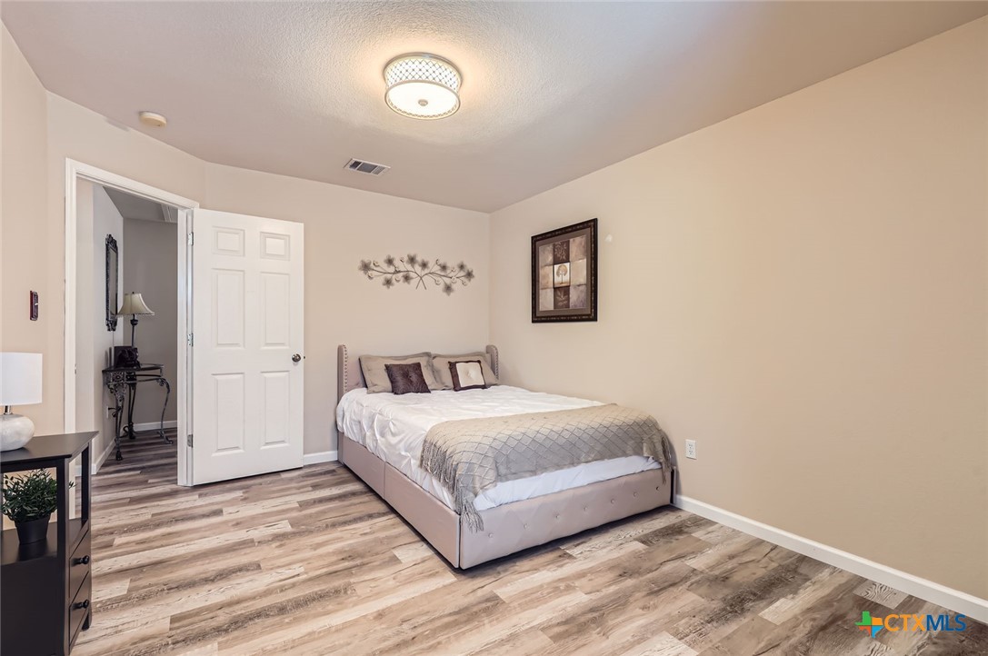 3809 Tailfeather Drive