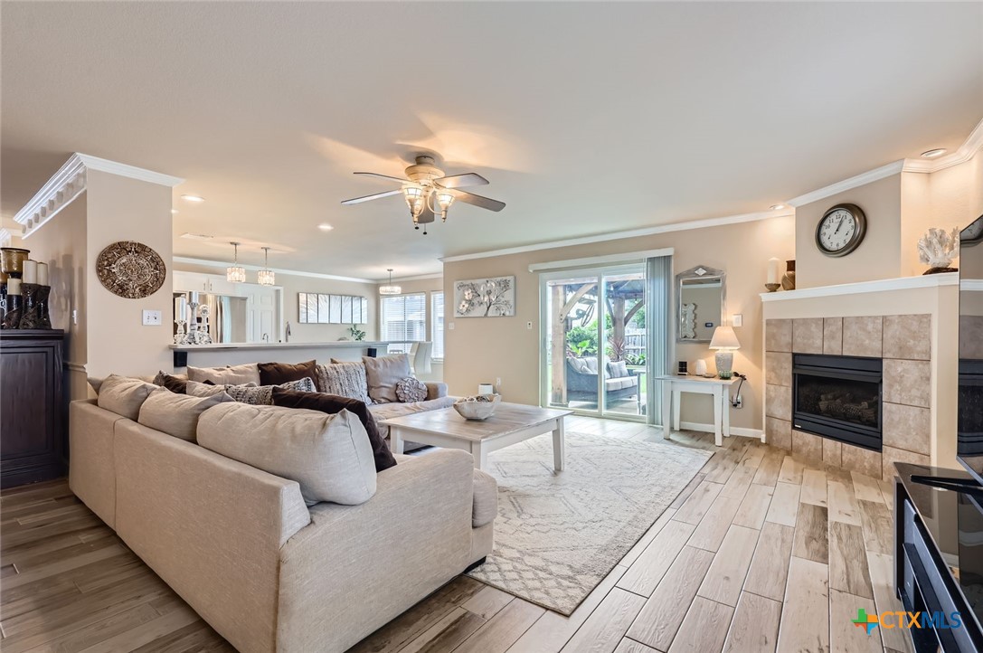 3809 Tailfeather Drive