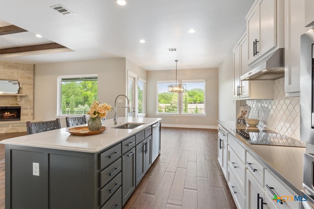 205 Ow Lowrey