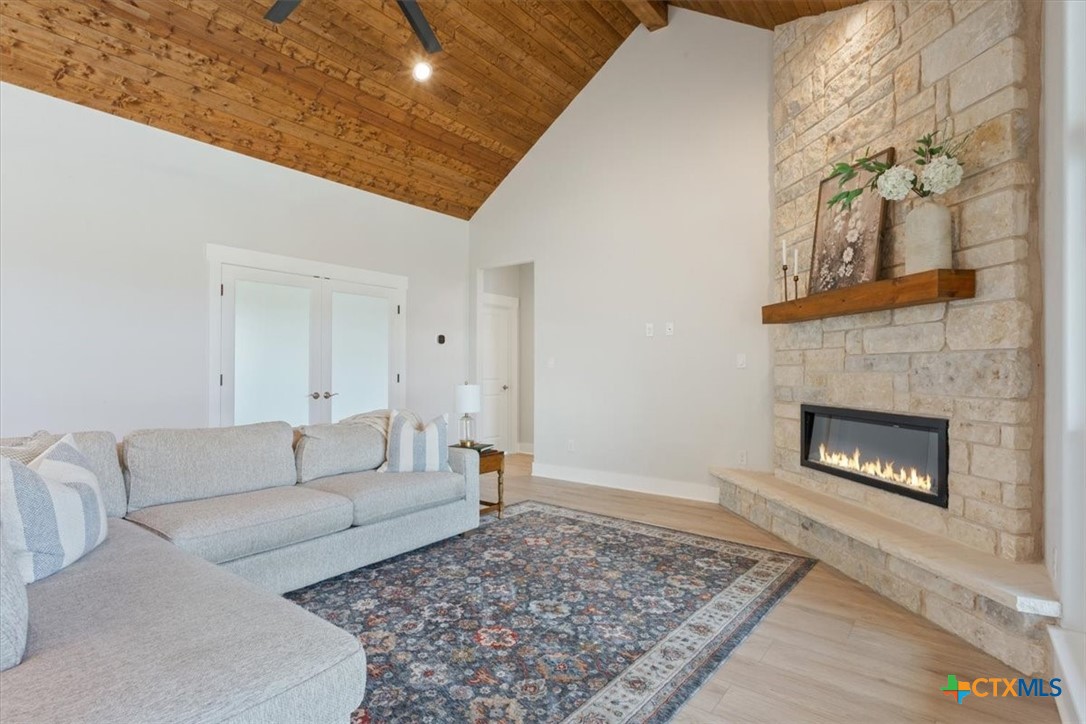 1235 Ambrose Drive