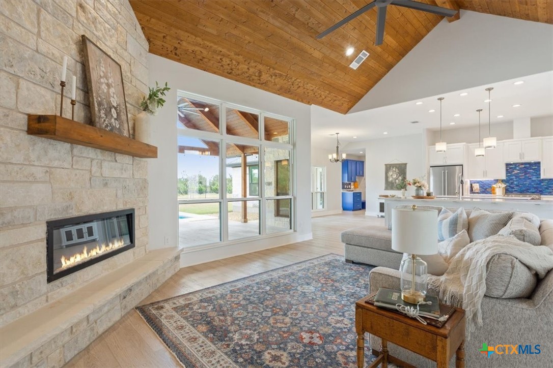 1235 Ambrose Drive