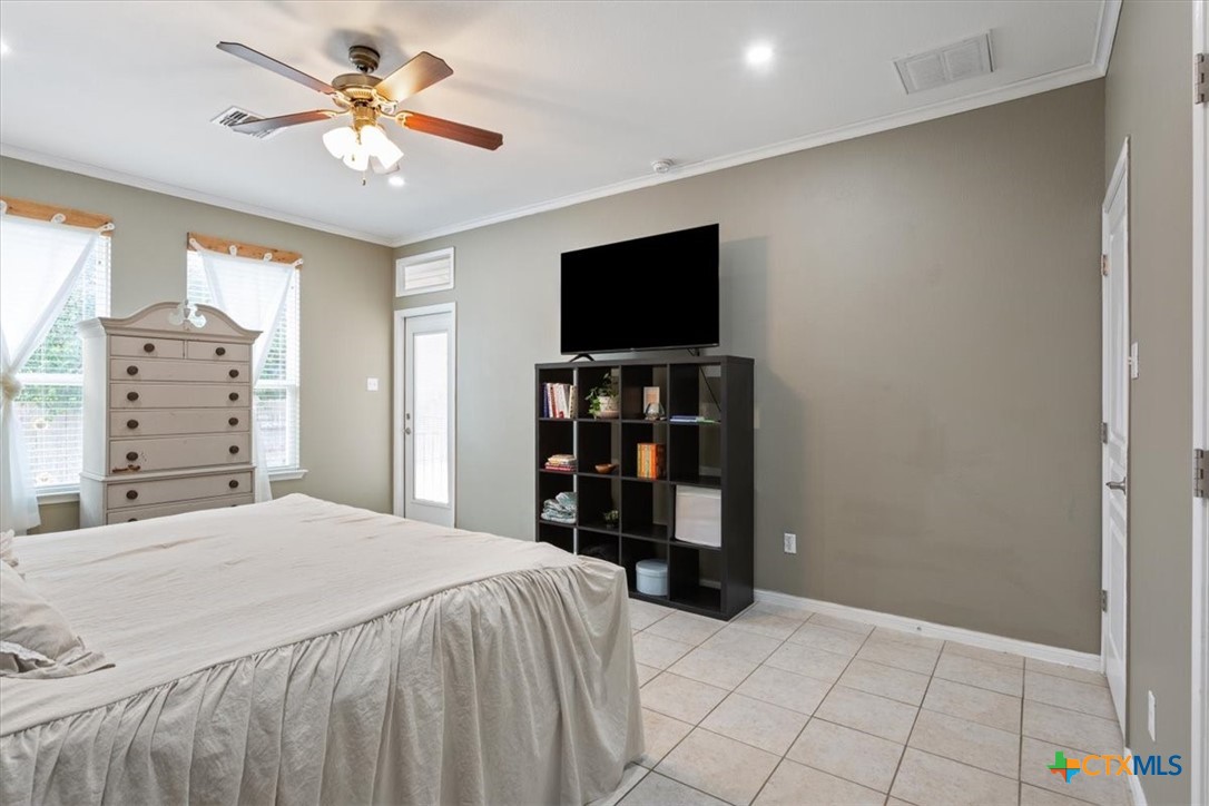659 Northcliffe Drive