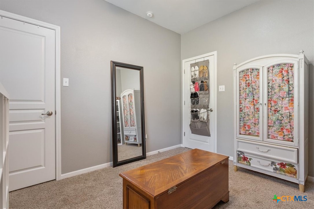659 Northcliffe Drive