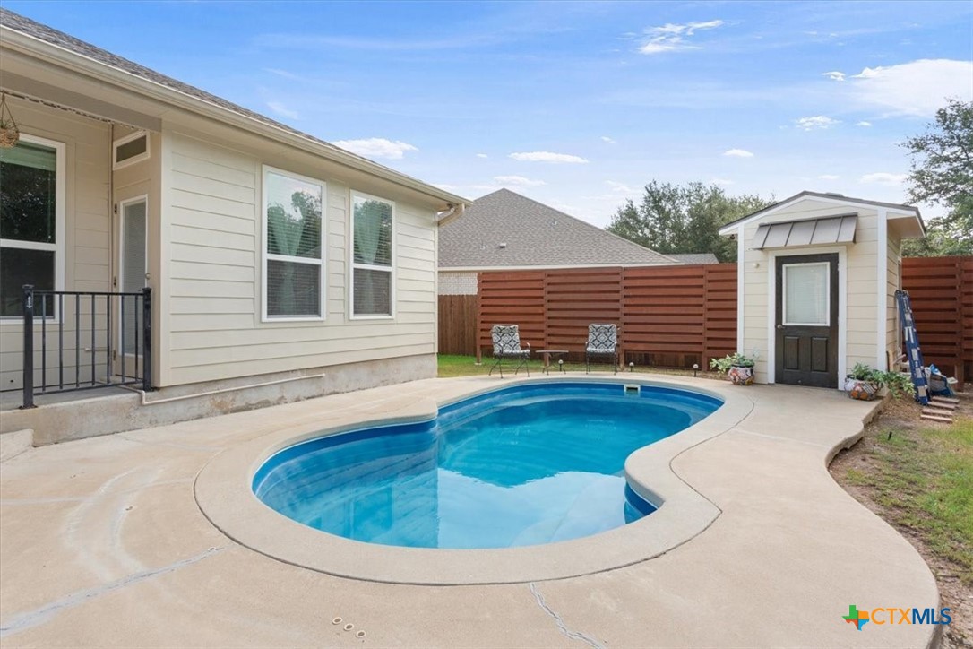 659 Northcliffe Drive