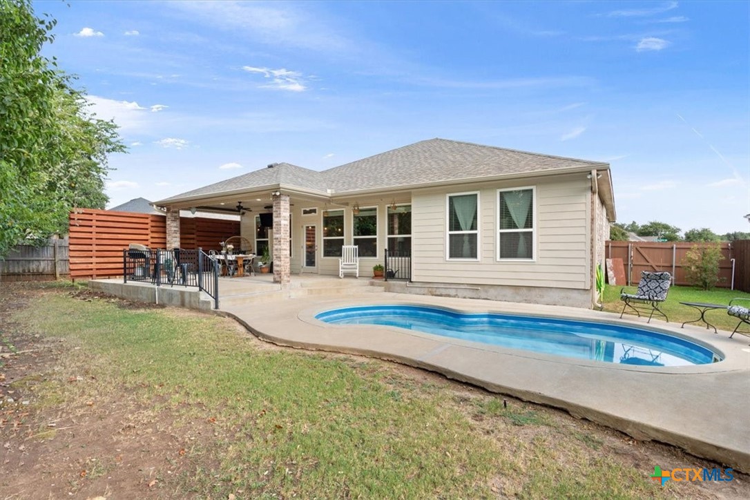 659 Northcliffe Drive