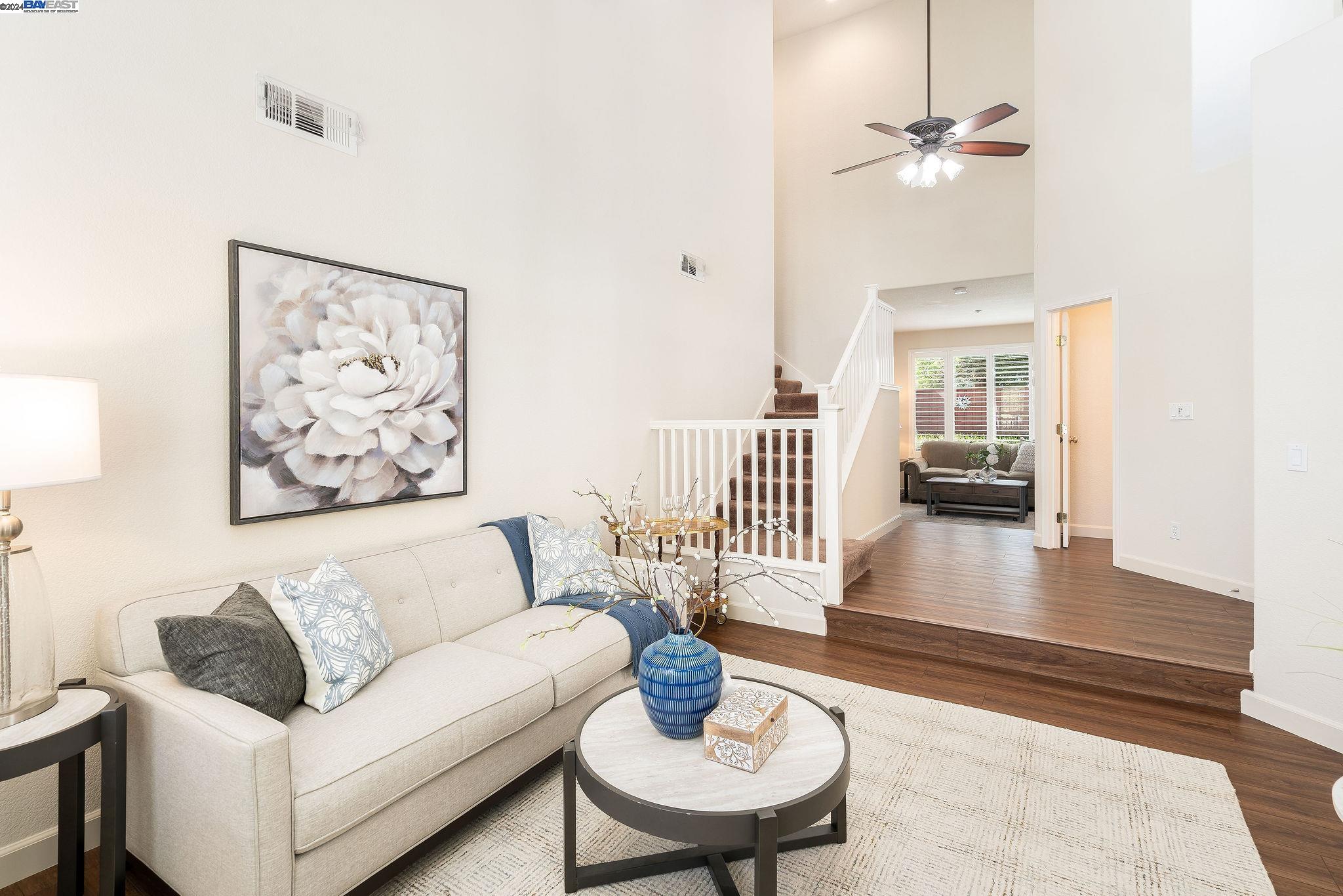 5889 Woodrose Way