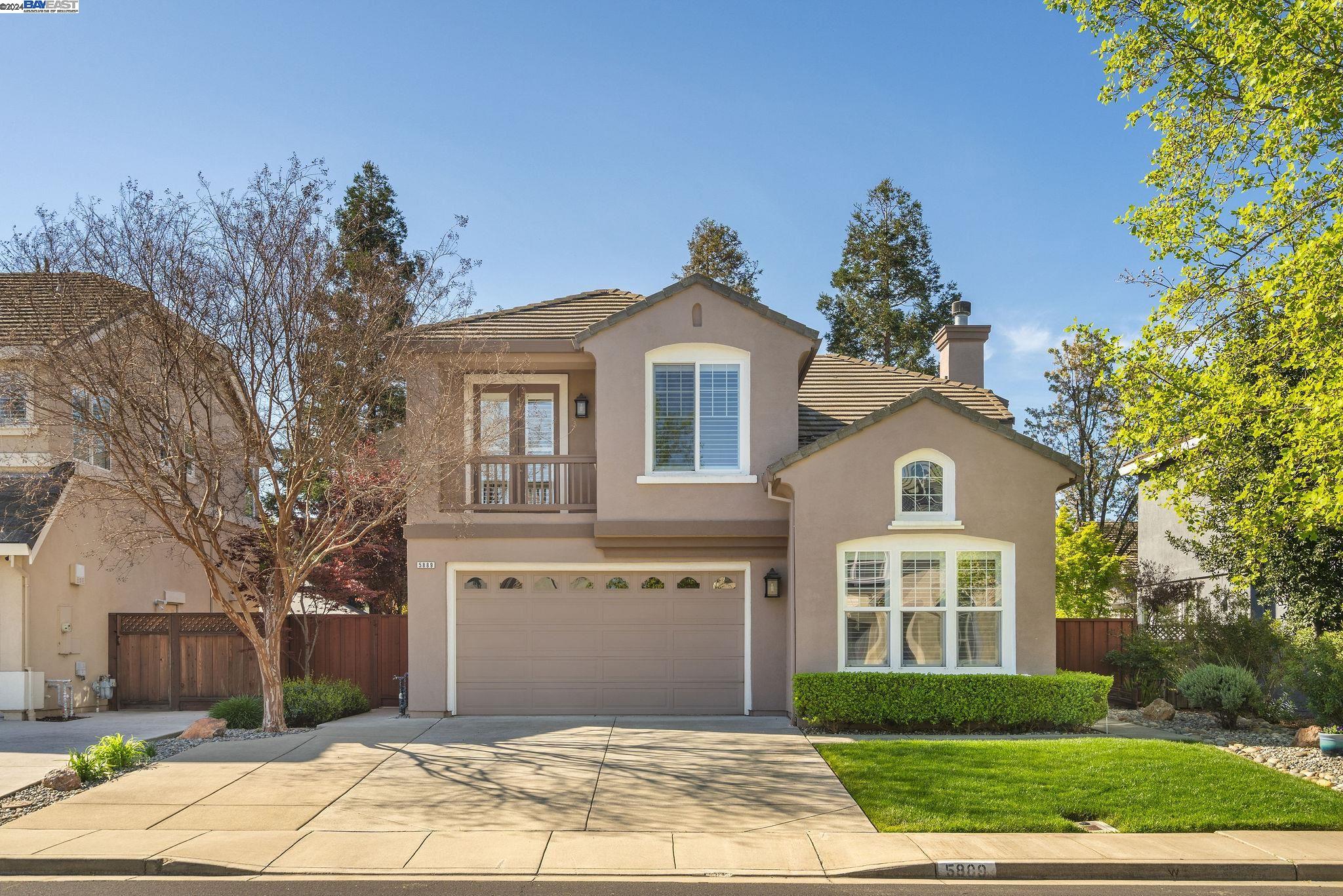 5889 Woodrose Way