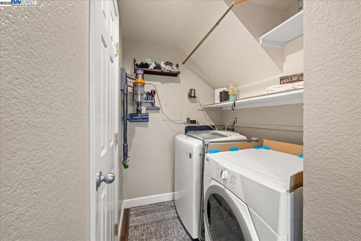 3673 Carrigan Cmn