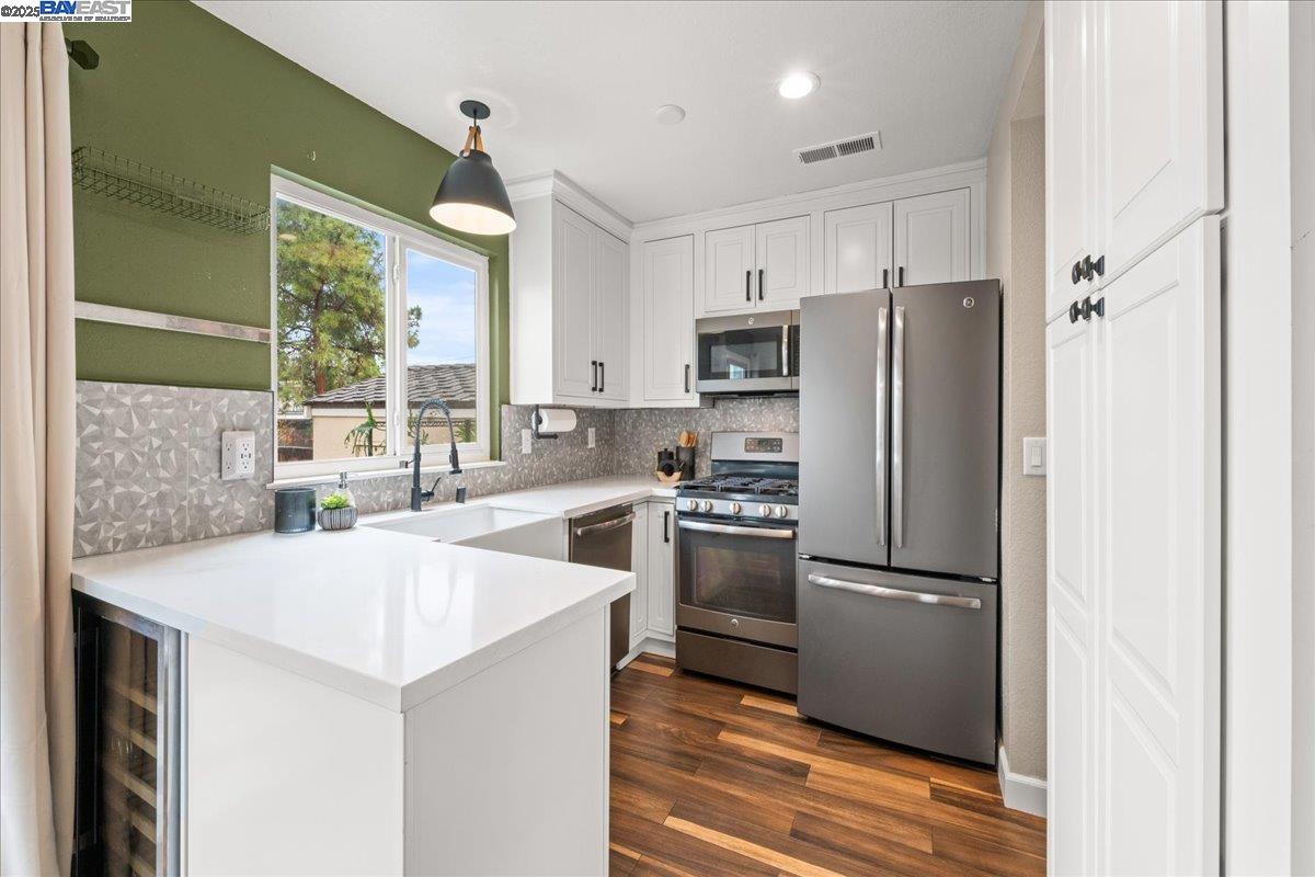 3673 Carrigan Cmn