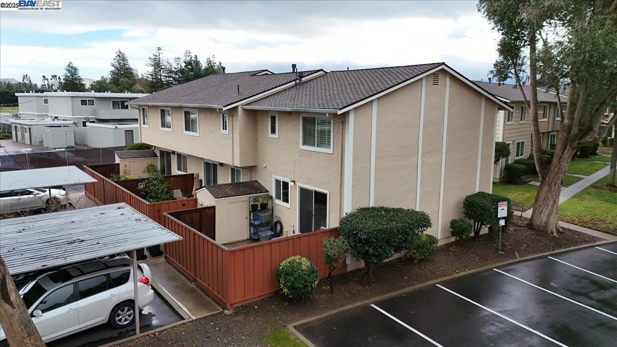3673 Carrigan Cmn