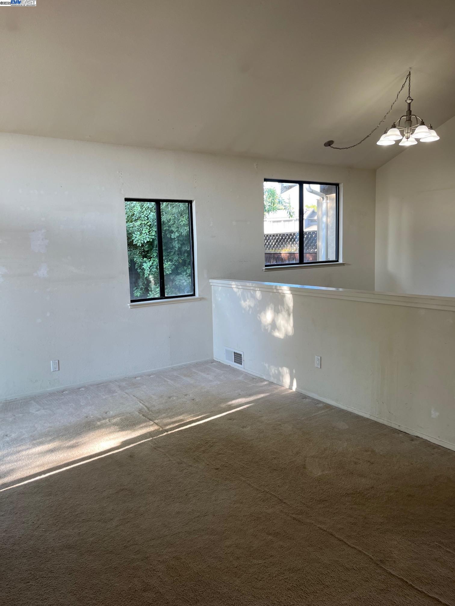 3854 Phoebe Ct