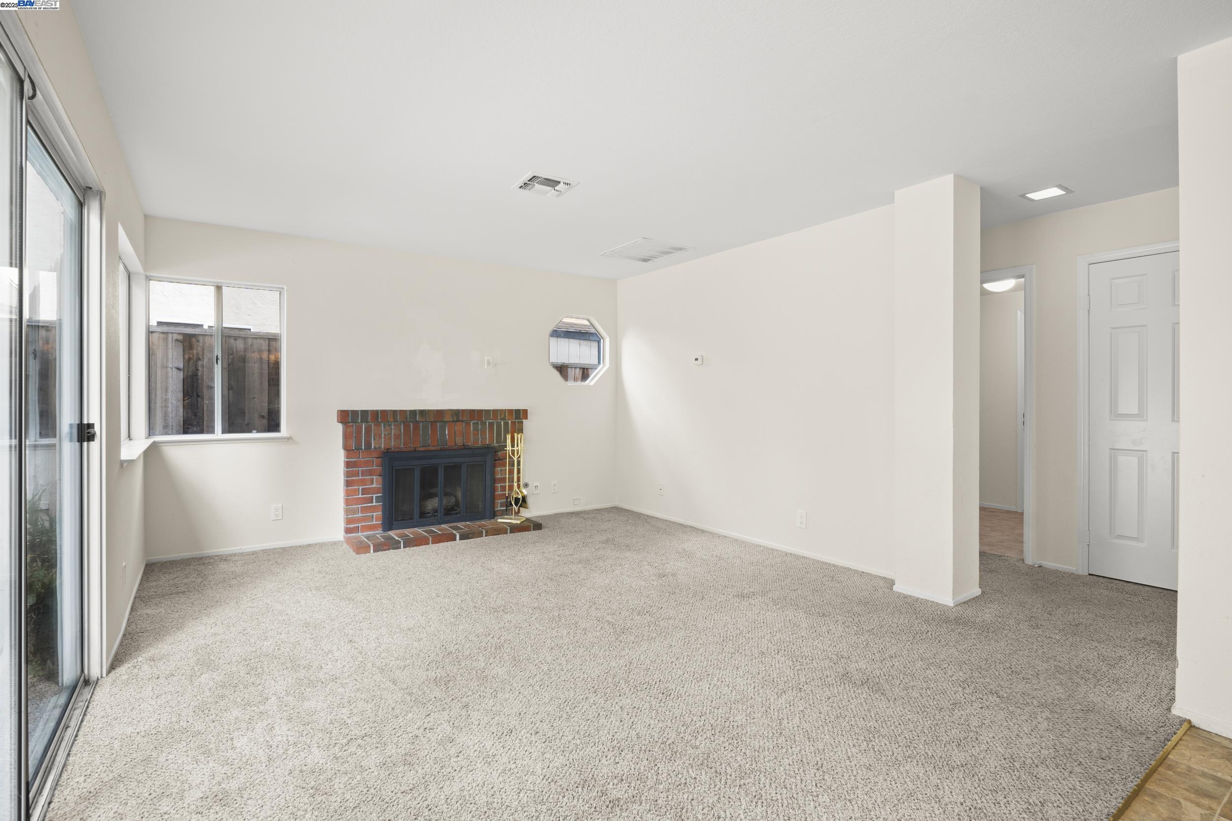 1718 Nursery Way