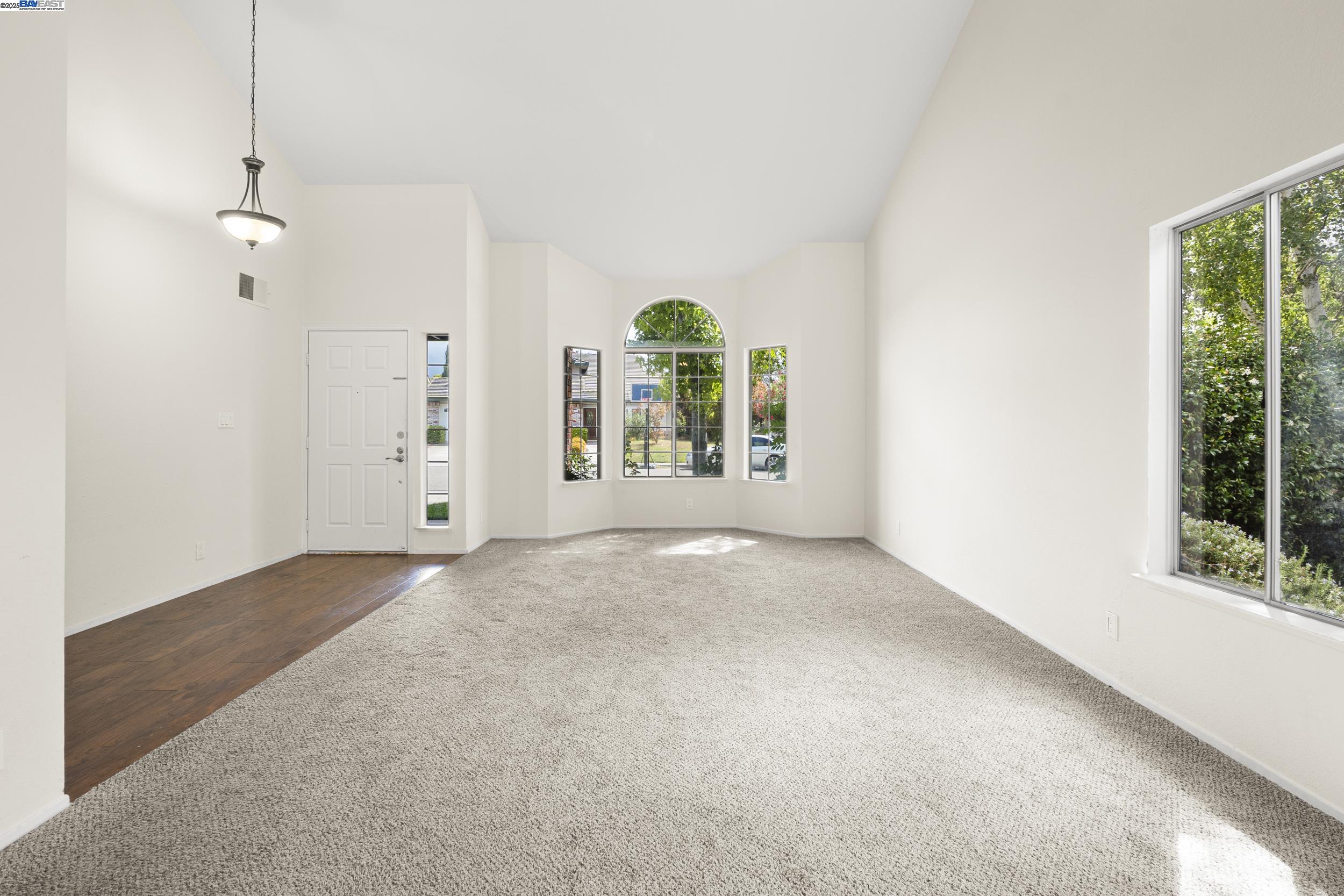1718 Nursery Way