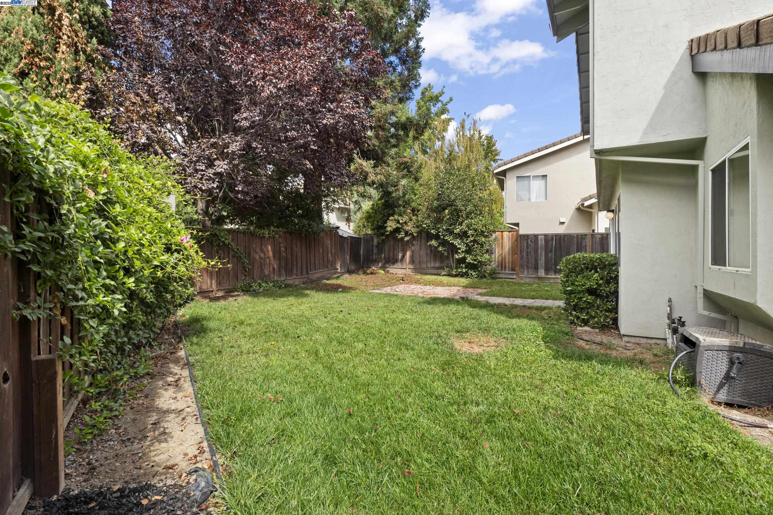 1718 Nursery Way