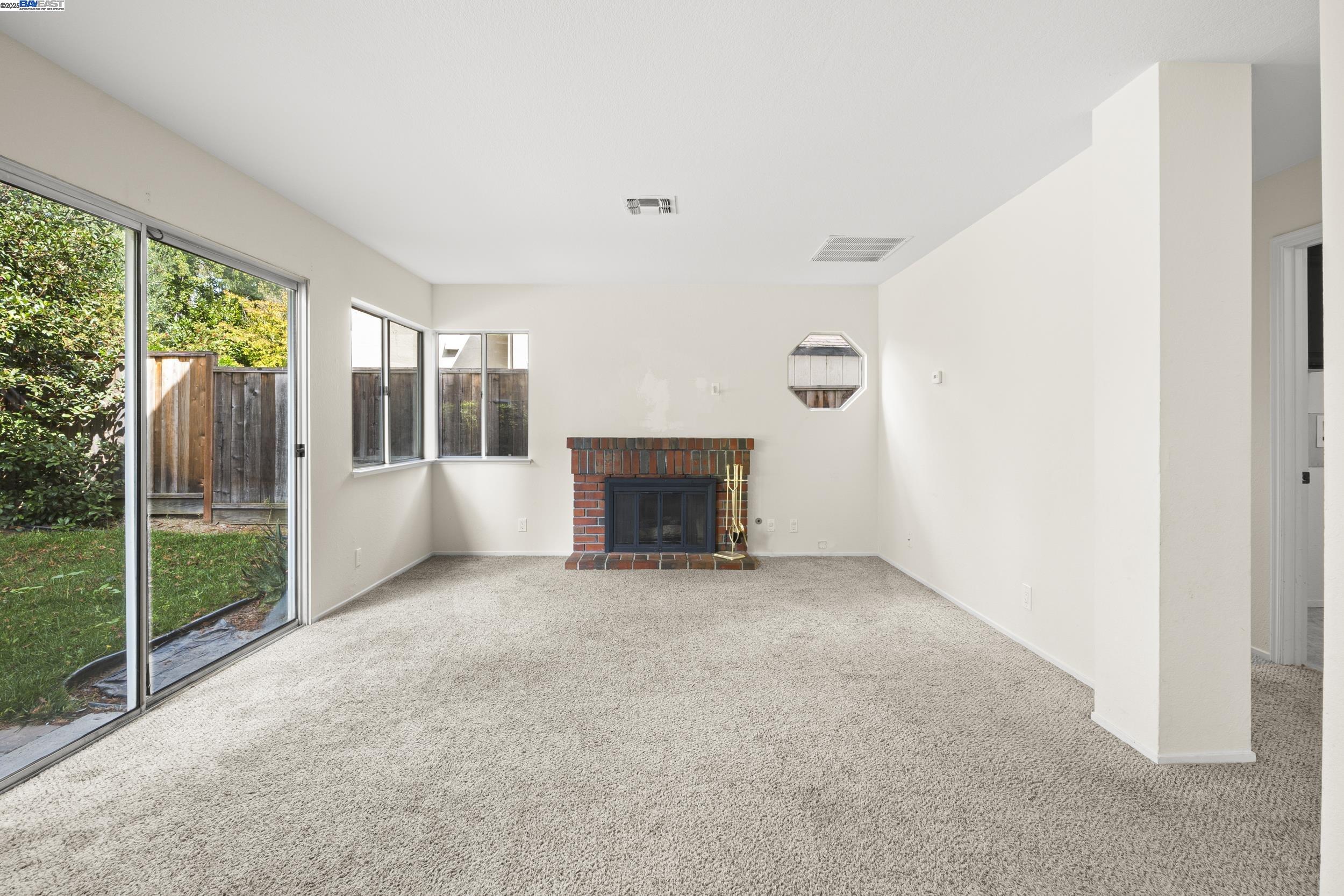 1718 Nursery Way