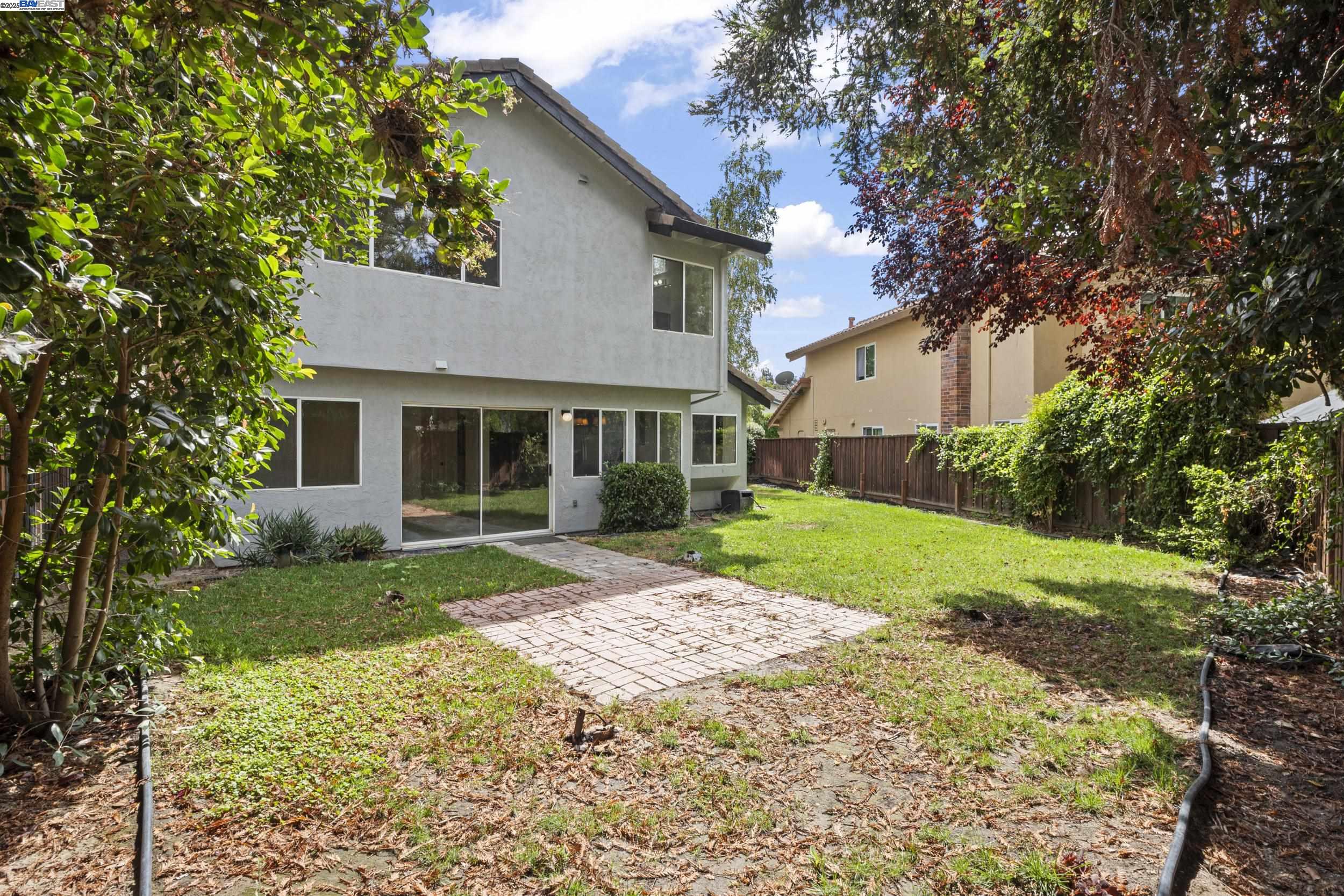 1718 Nursery Way