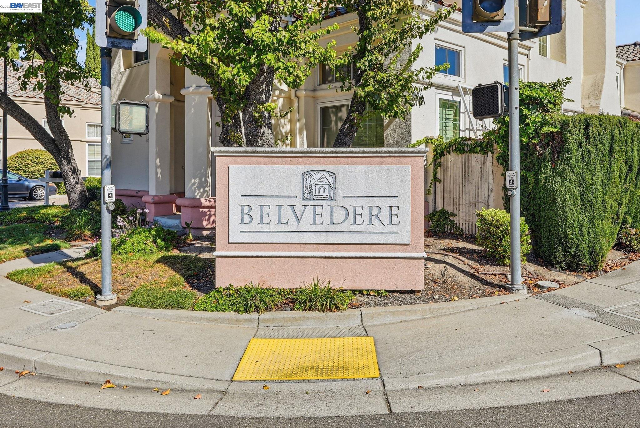4320 Diavila Ave