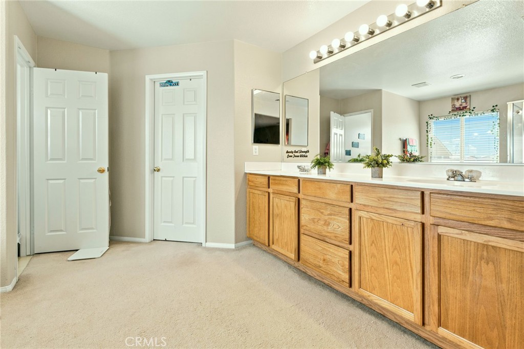 14601 Equestrian Way