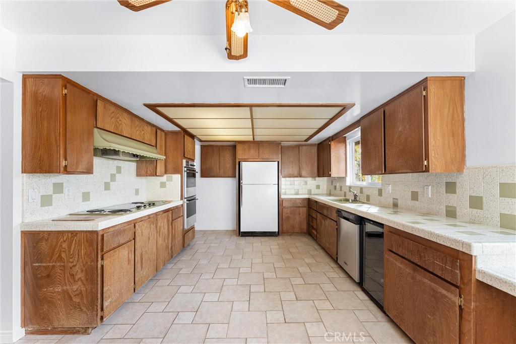 2350 Temescal Avenue