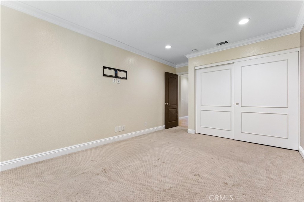 25 Westbrook Lane