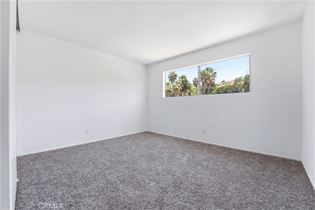 845 Woodcrest