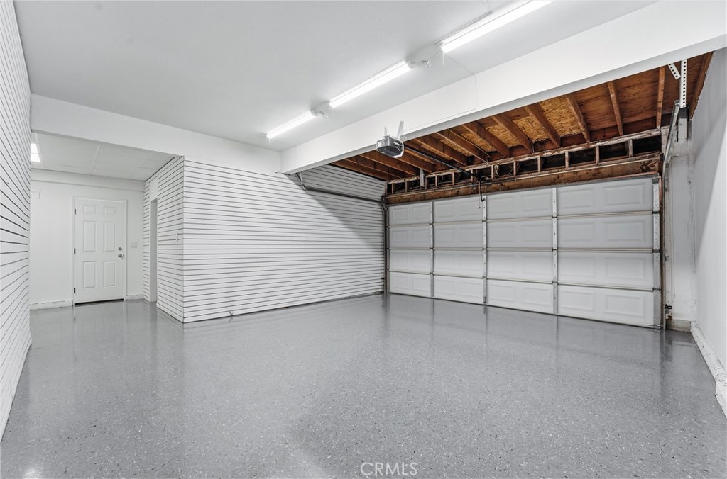 845 Woodcrest