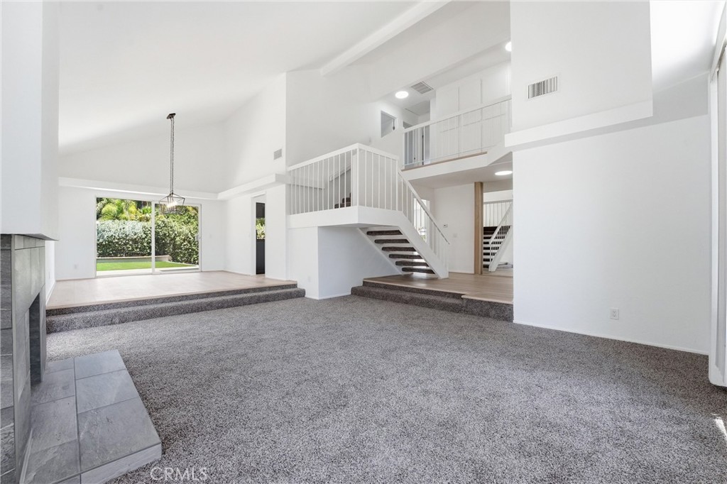 845 Woodcrest