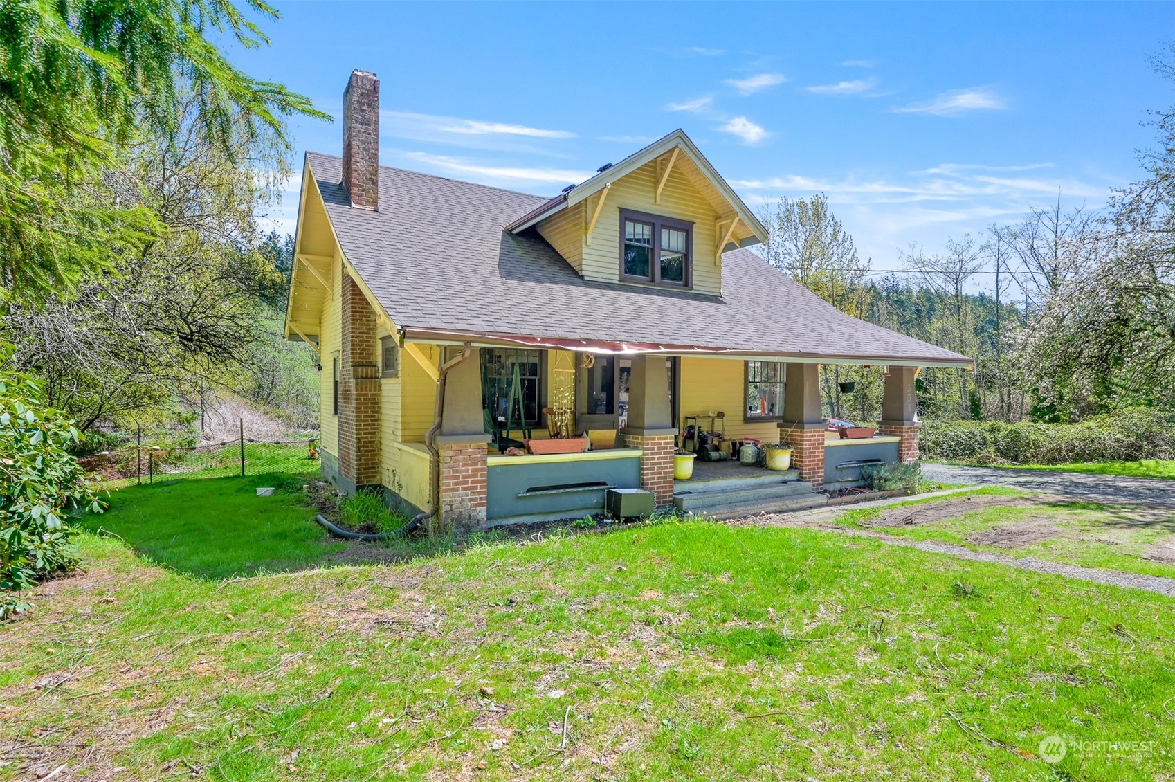 331 Chuckanut Drive N