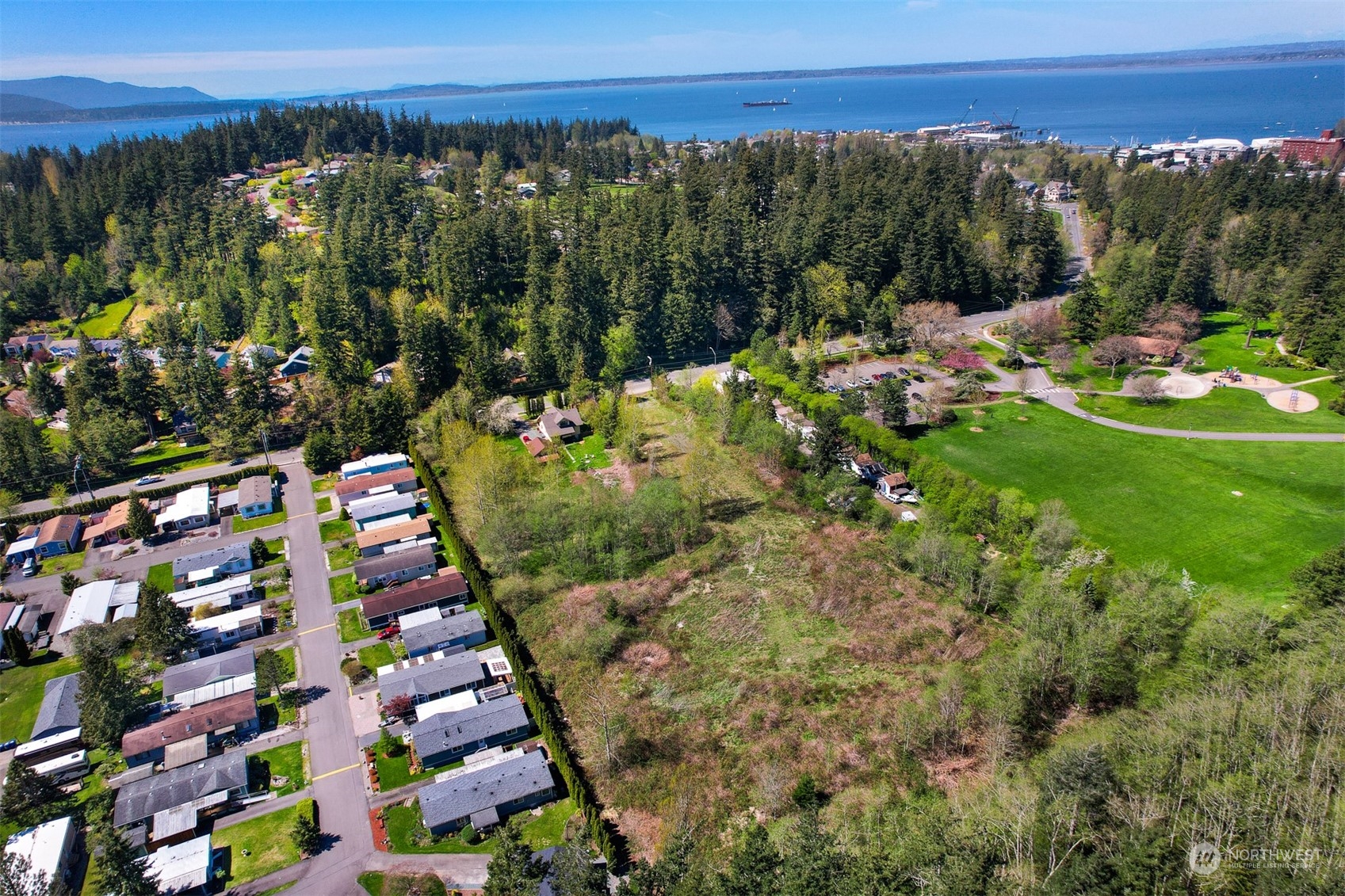 331 Chuckanut Drive N