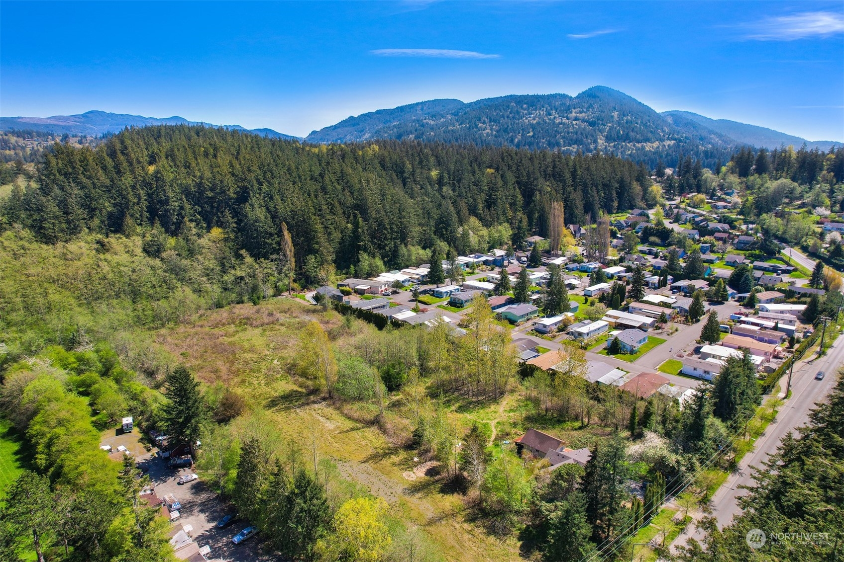 331 Chuckanut Drive N