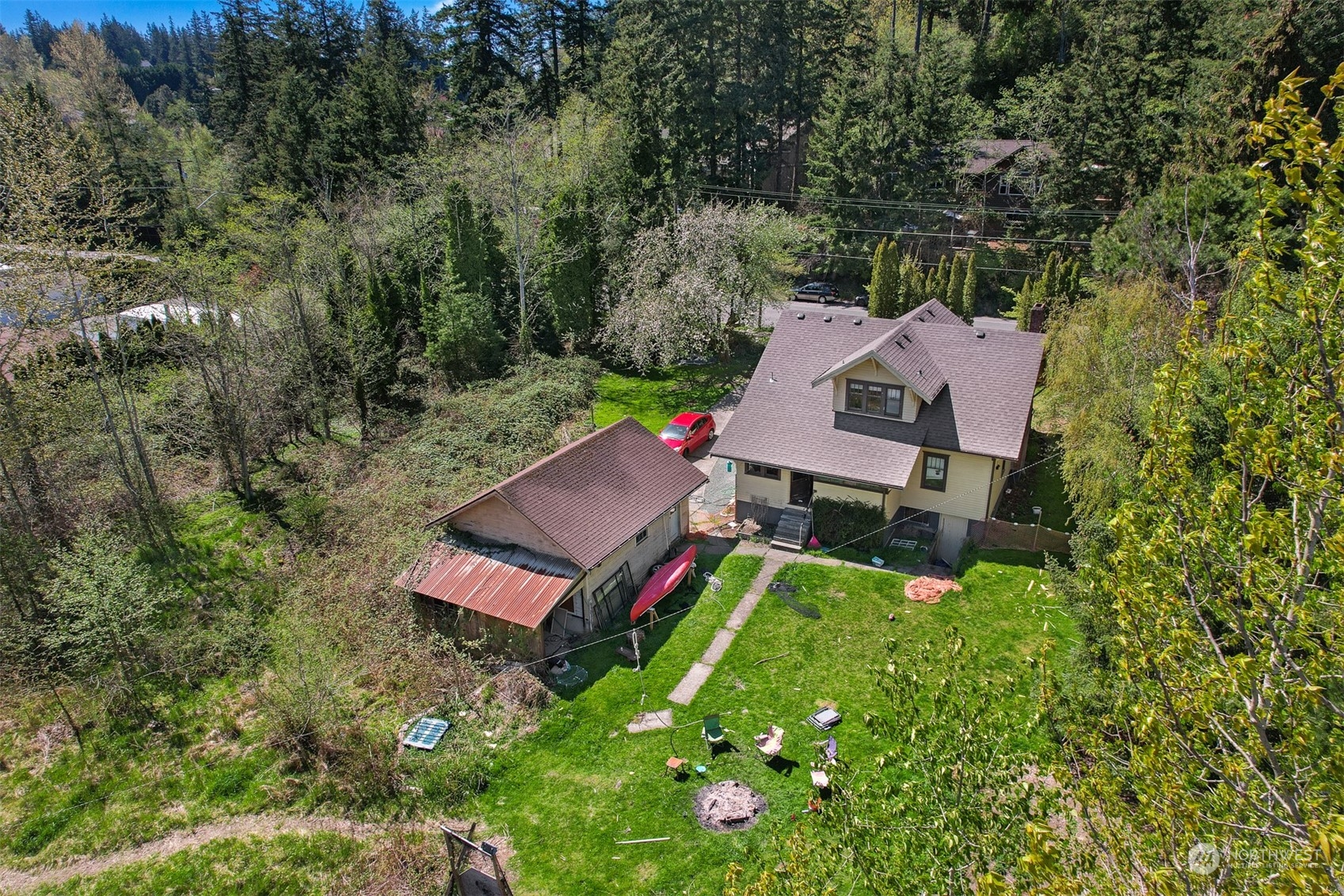 331 Chuckanut Drive N