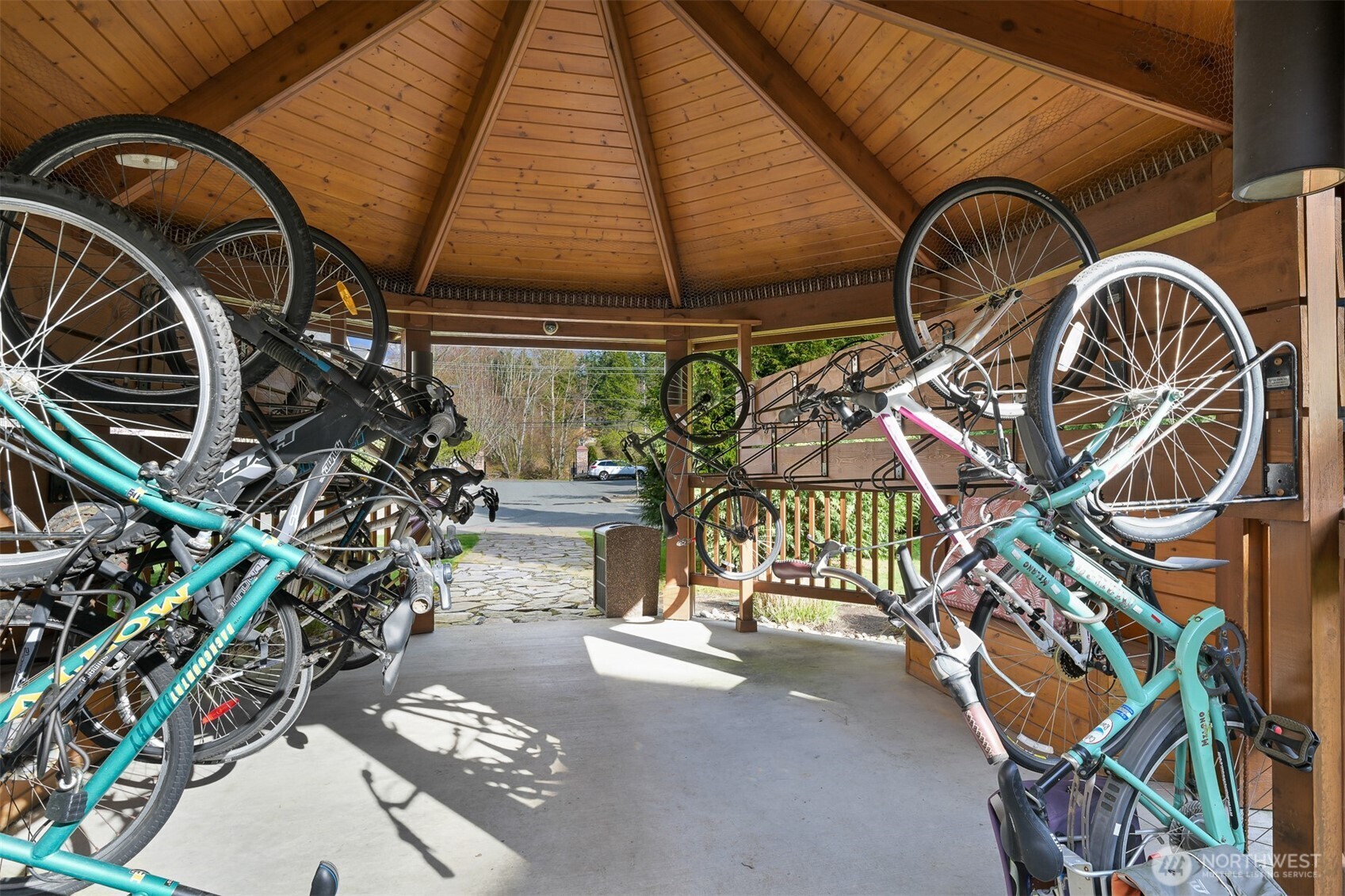 700 32nd Street Unit: A407