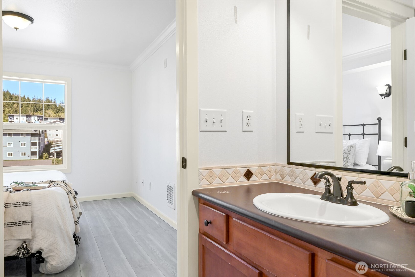 700 32nd Street Unit: A407