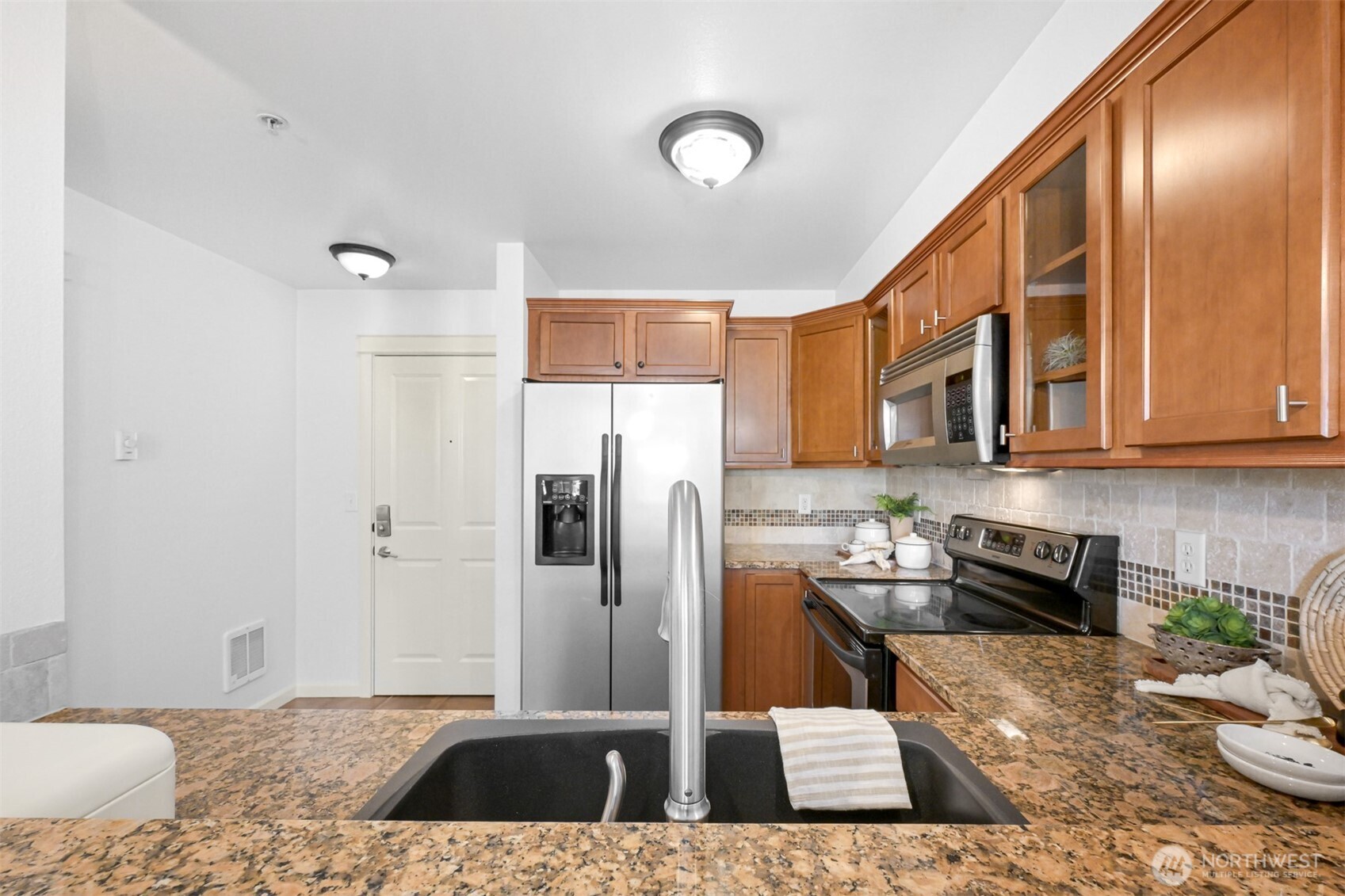 700 32nd Street Unit: A407
