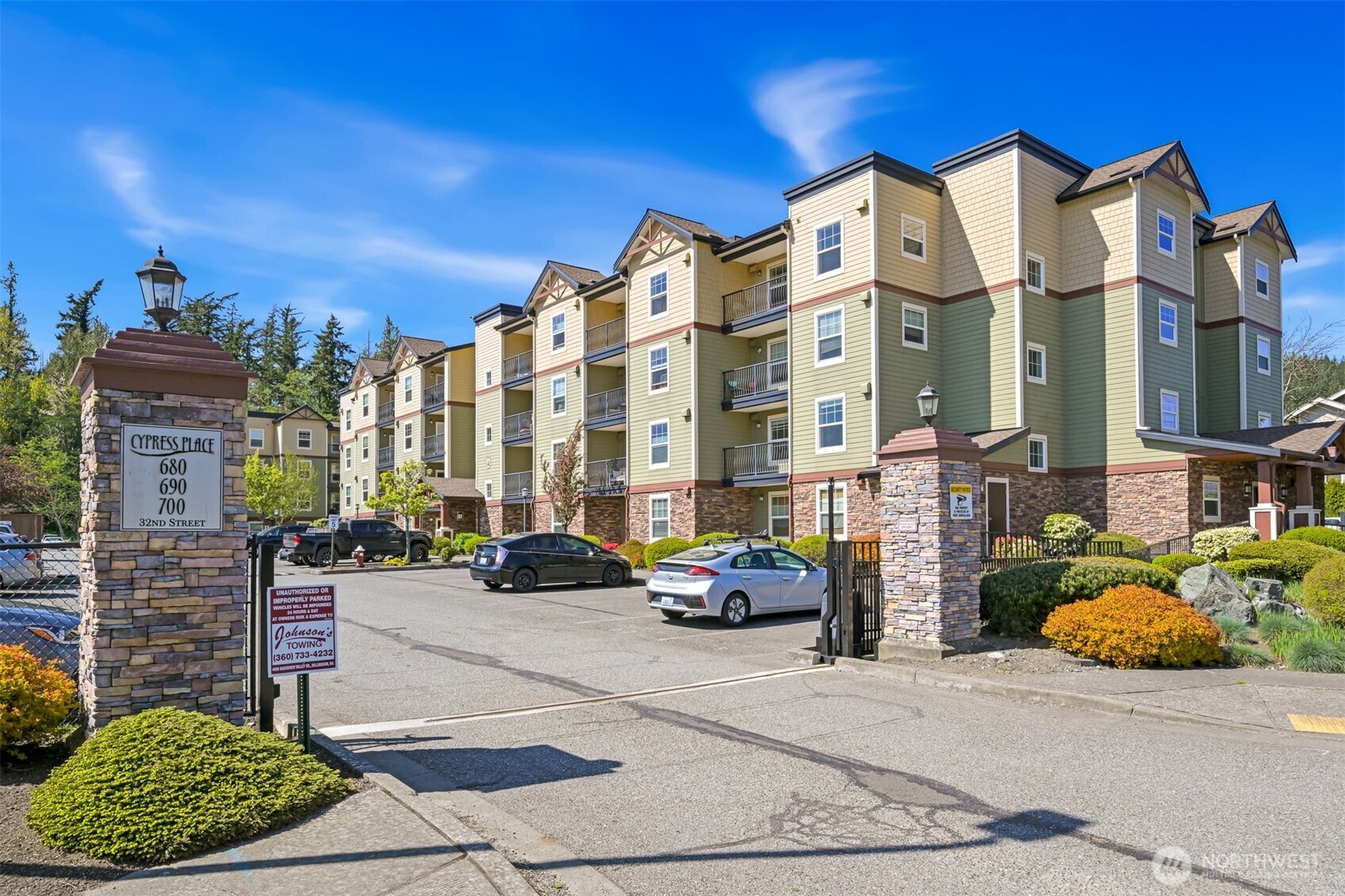 700 32nd Street Unit: A407