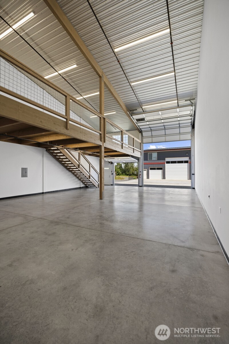 1915 Baltic Way Unit: B109